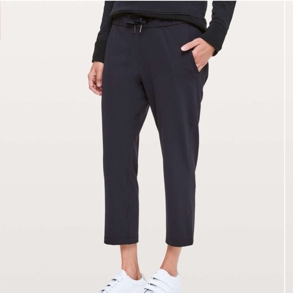 lululemon athletica Pants - Lululemon 🍋😍Athletica Black Sweatpants Relaxed Fit Joggers
